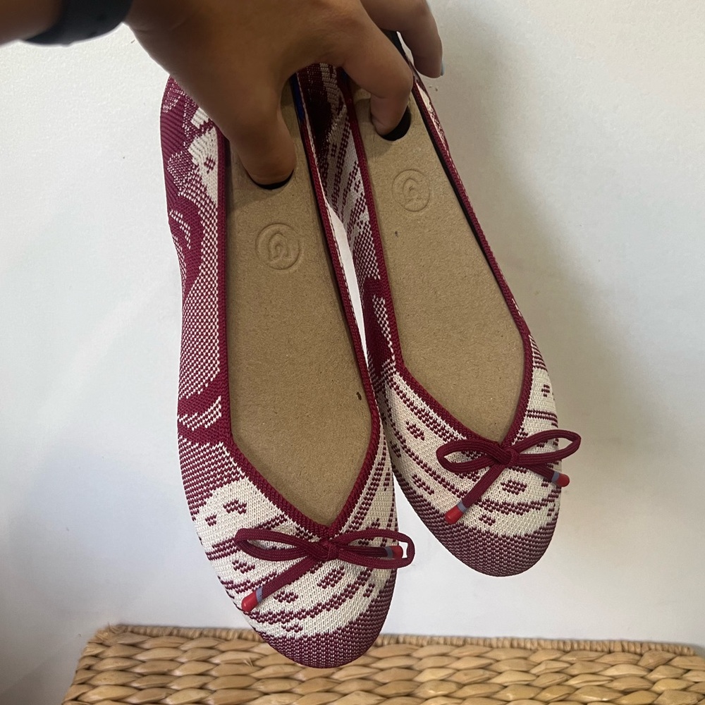 NWT Rothy's Botanical Burgundy ballet flats size 8